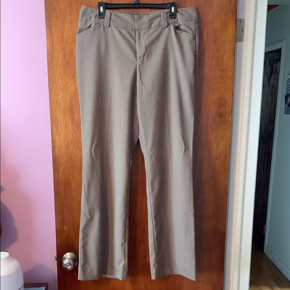 GAP Curvy Fit Flared Leg Pants - Gray